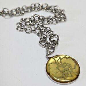 Emporio Armani Mother of Pearl MOP Flower Pendant Chain Necklace Silver-Tone